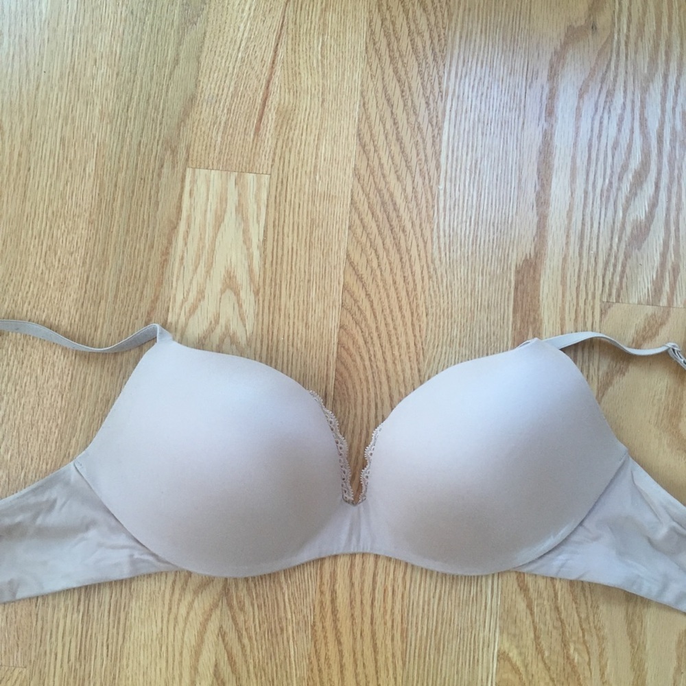 Victoria’s Secret Plunge bra